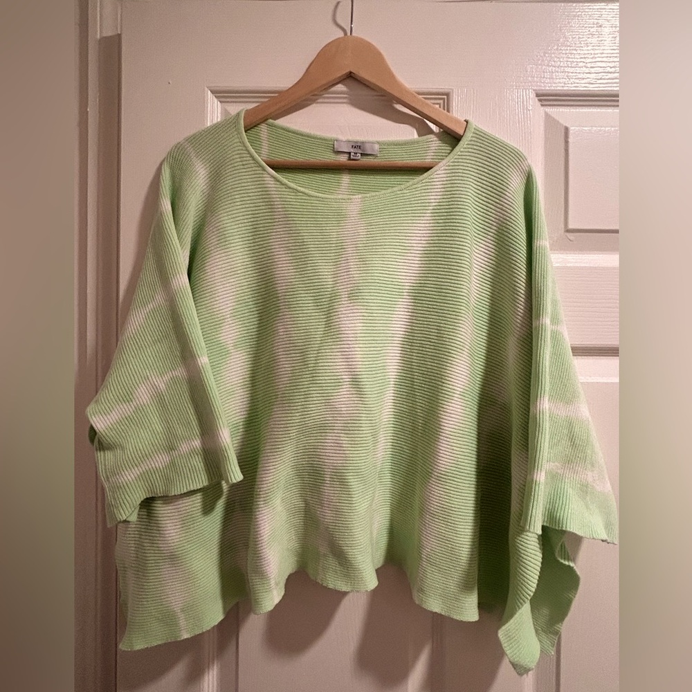 Tie-dye flowy top